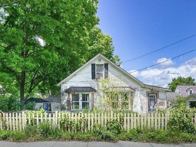 2 bedroom, Marlborough NH 03455 105315938