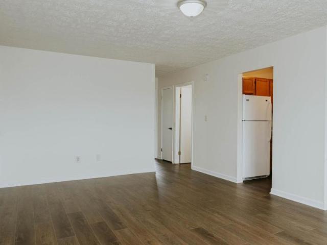 2 bedroom, Martinsburg WV 25404 106024010