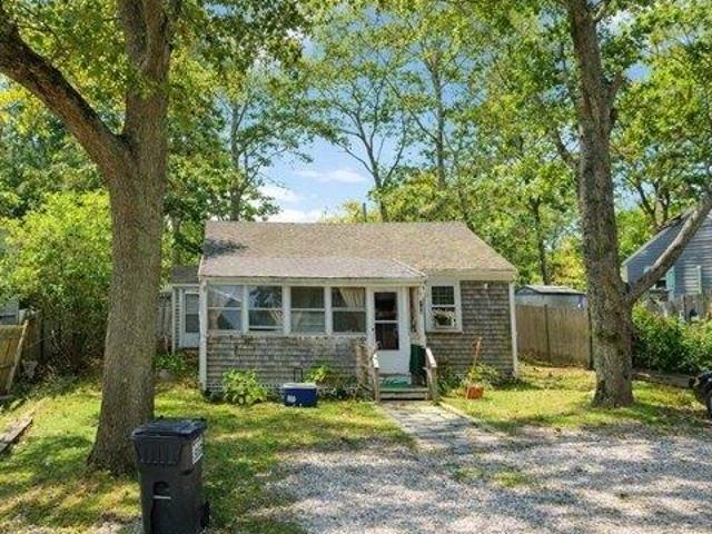 2 bedroom, Mashpee MA 02649 104852873