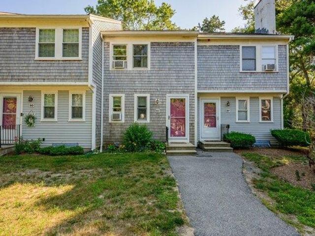 2 bedroom, Mashpee MA 02649 105404297
