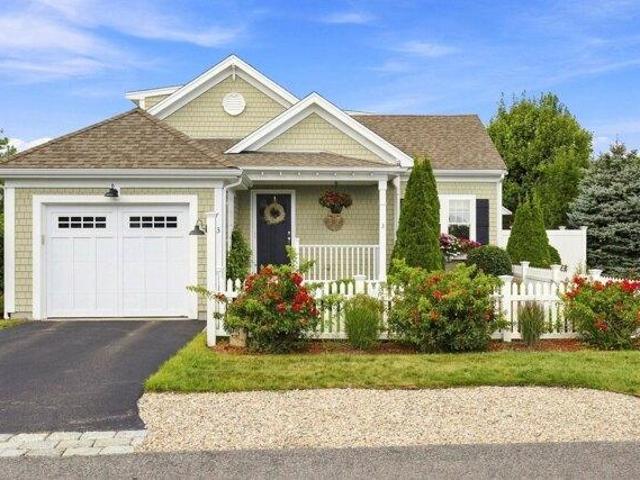 2 bedroom, Mashpee MA 02649 105710667