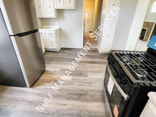 2 bedroom, Mckeesport PA 15132 103812995