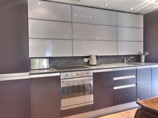 2 bedroom mews to rent
