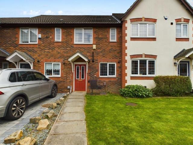 2 bedroom mews to rent