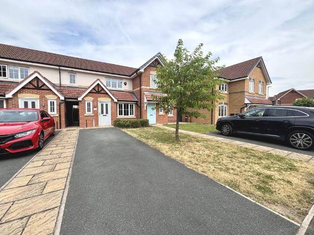 2 bedroom mews to rent