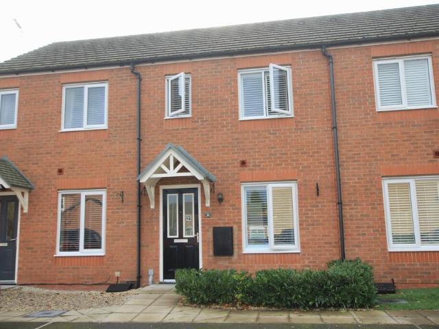 2 bedroom mews to rent