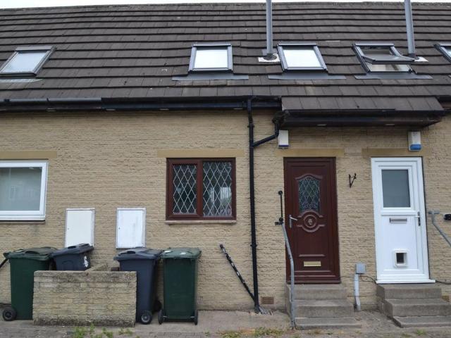 2 bedroom mews for sale