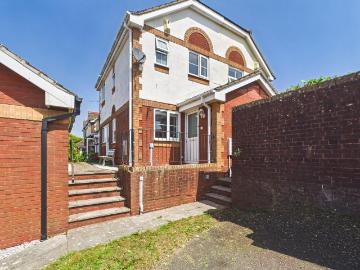 2 bedroom mews for sale