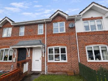 2 bedroom mews for sale