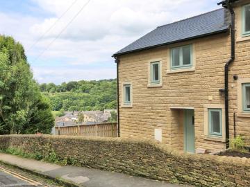 2 bedroom mews for sale