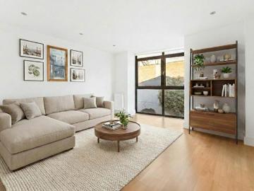 2 bedroom mews for sale
