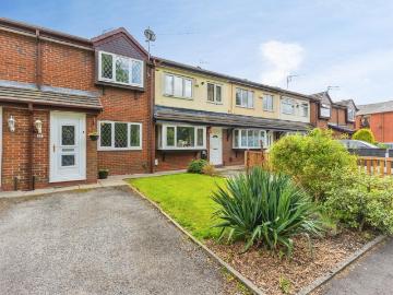2 bedroom mews for sale