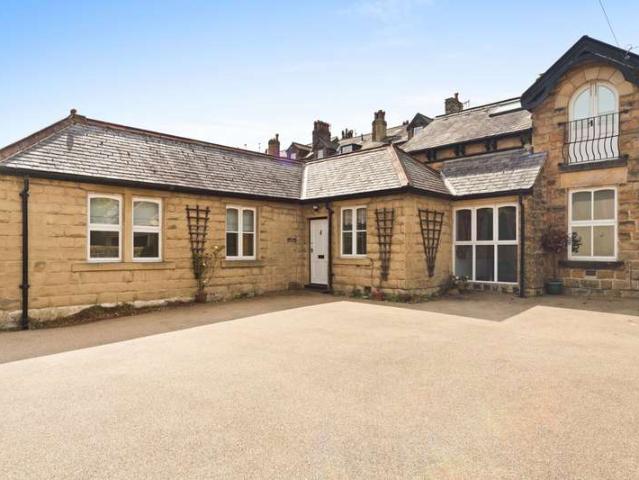 2 Bedroom Mews House