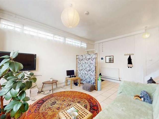 2 Bedroom Mews House