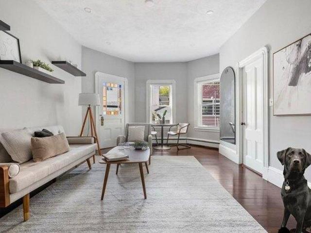 2 bedroom, Medford MA 02155 105478651