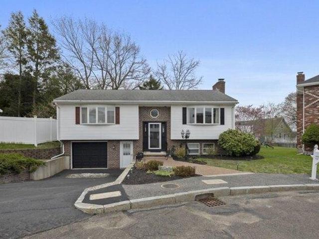 2 bedroom, Medford MA 02155 105560419