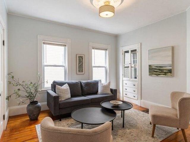 2 bedroom, Medford MA 02155 105575424