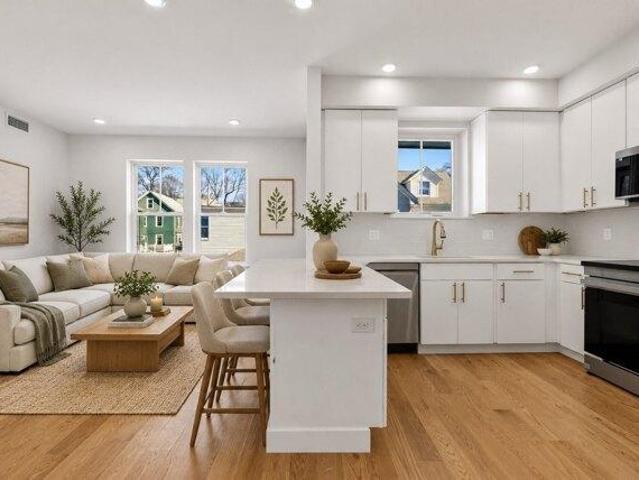 2 bedroom, Medford MA 02155 105576189