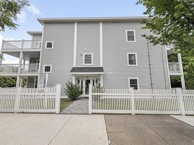 2 bedroom, Medford MA 02155 105579187