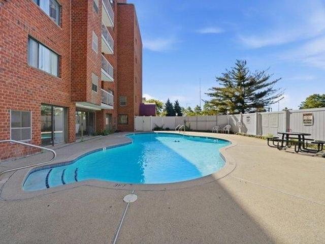 2 bedroom, Medford MA 02155 105579378
