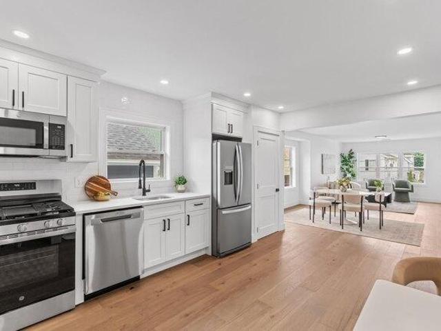 2 bedroom, Medford MA 02155 105589915