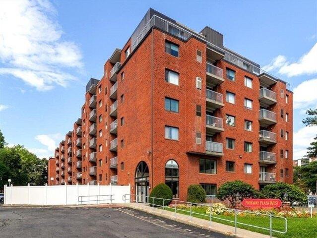 2 bedroom, Medford MA 02155 105352867