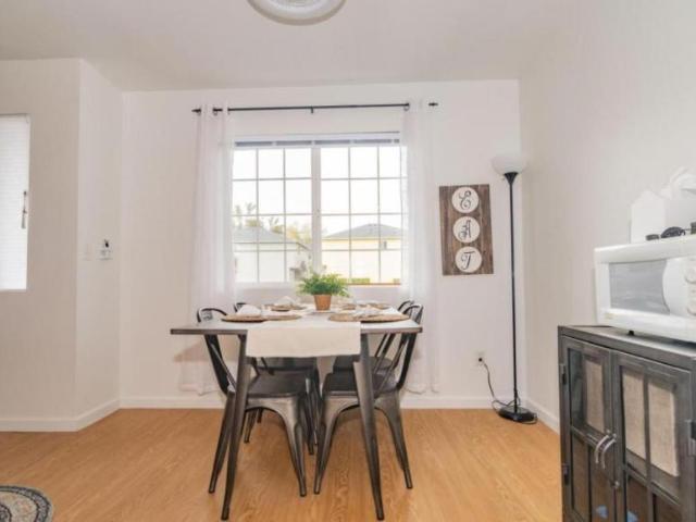 2 bedroom, Medford OR 97504 105701469