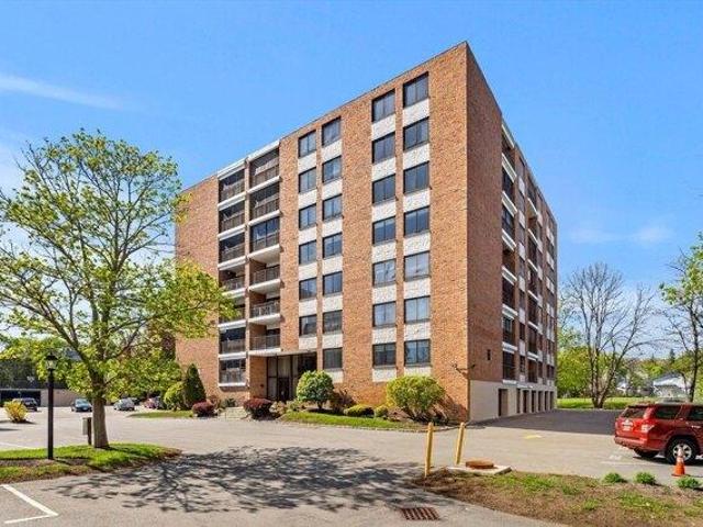 2 bedroom, Melrose MA 02176 104604585