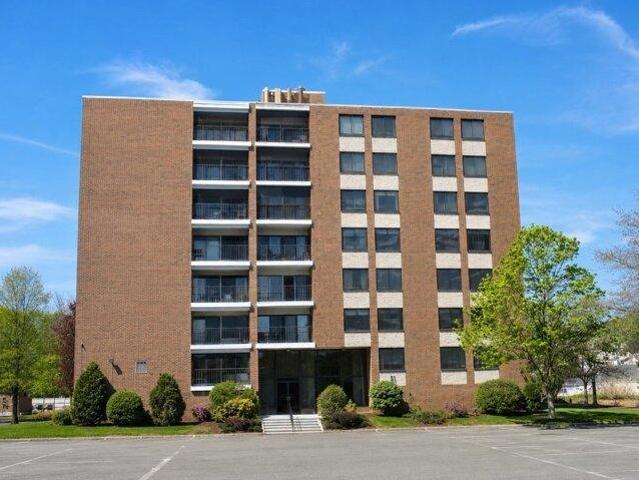 2 bedroom, Melrose MA 02176 105442974