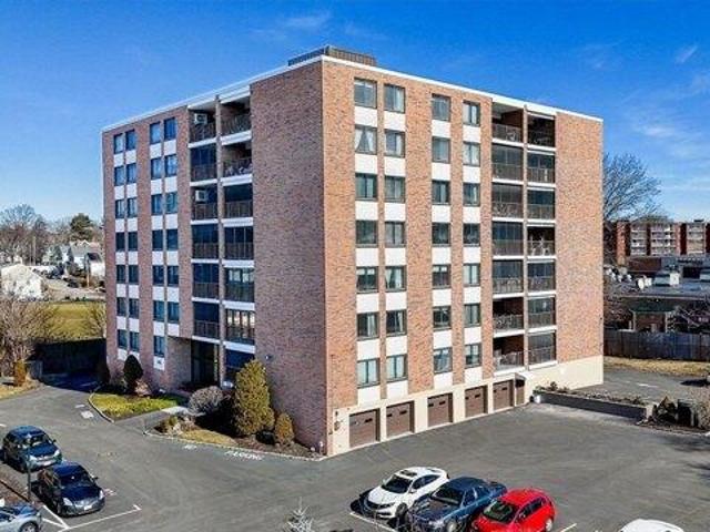2 bedroom, Melrose MA 02176 105384162