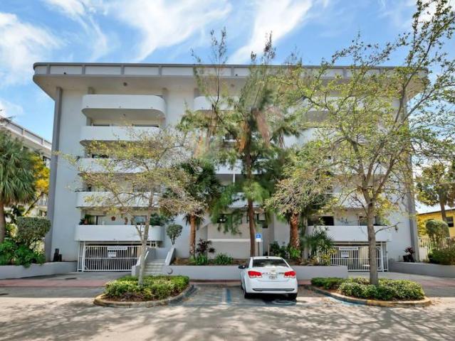 2 bedroom, Miami Beach FL 33141 96294734