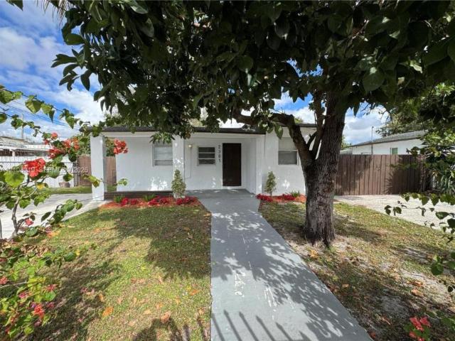 2 bedroom, Miami Gardens FL 33054 106218529