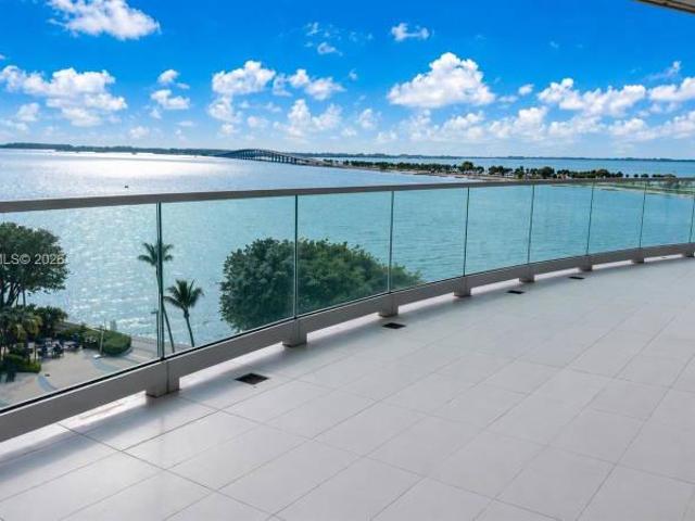 2 bedroom, Miami FL 33129 105905119
