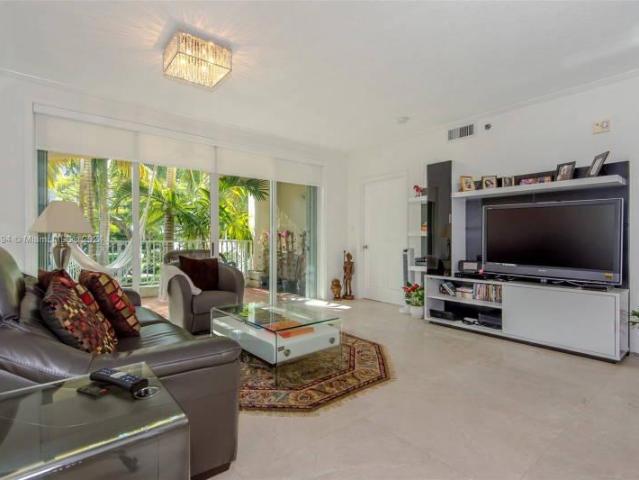 2 bedroom, Miami FL 33129 101985784