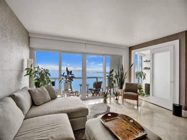 2 bedroom, Miami FL 33129 101985918