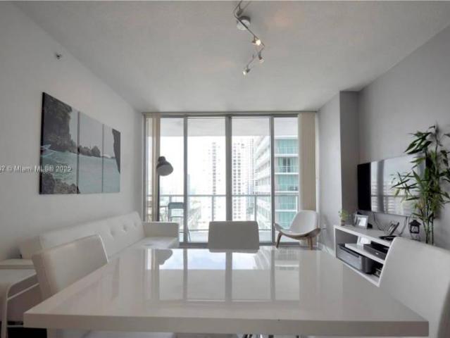 2 bedroom, Miami FL 33130 94887602