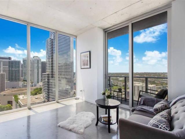 2 bedroom, Miami FL 33131 96427914