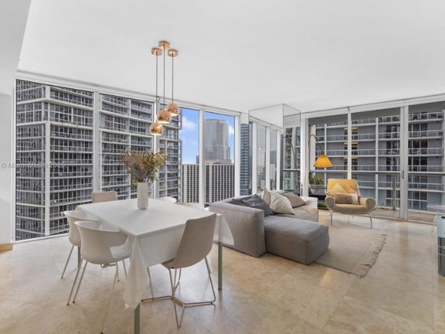 2 bedroom, Miami FL 33131 97024380