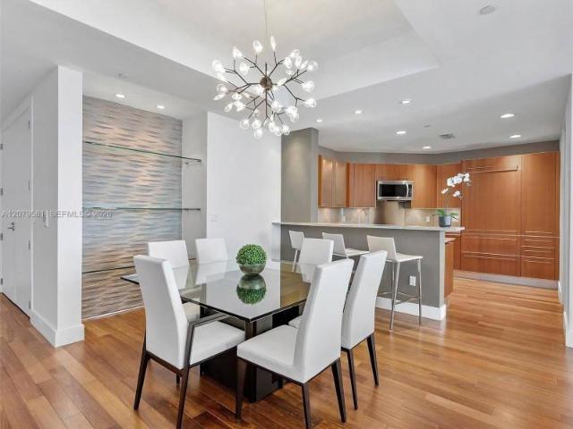 2 bedroom, Miami FL 33133 105280478