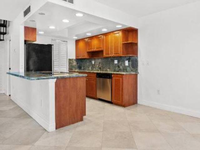 2 bedroom, Miami FL 33133 106094998