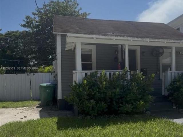 2 bedroom, Miami FL 33133 106220696