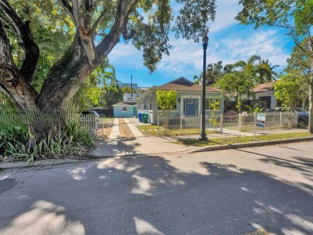 2 bedroom, Miami FL 33137 96296322