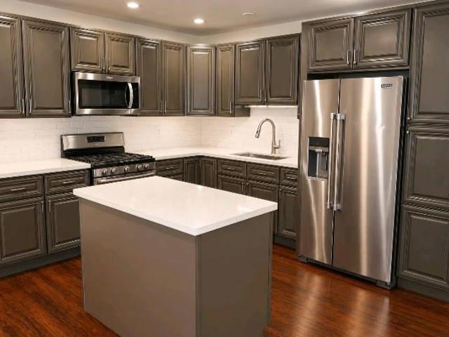 2 bedroom, Miami FL 33142 106117211