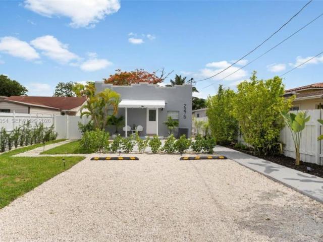 2 bedroom, Miami FL 33142 LS105621714