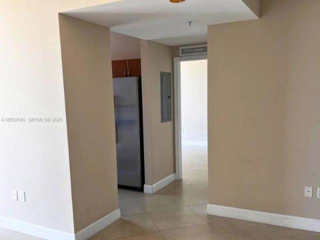 2 bedroom, Miami FL 33145 105135125