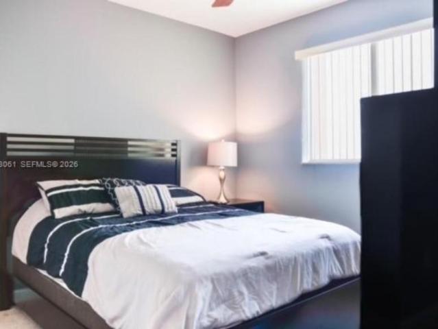 2 bedroom, Miami FL 33145 106220684