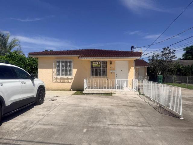 2 bedroom, Miami FL 33165 LS105622646