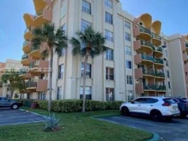 2 bedroom, Miami FL 33172 LS105597408