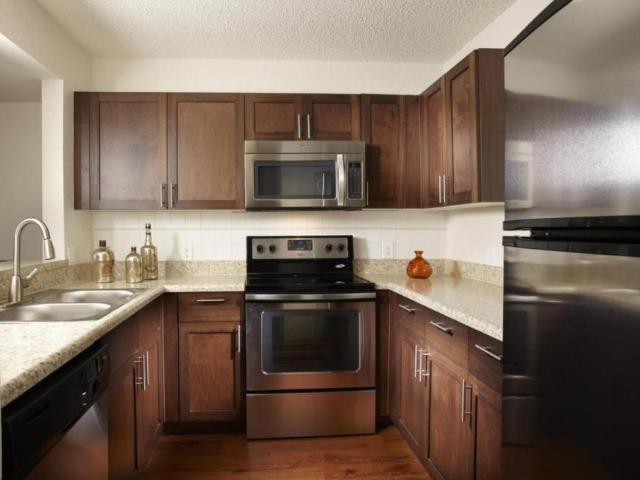 2 bedroom, Miami FL 33178 LS105726972