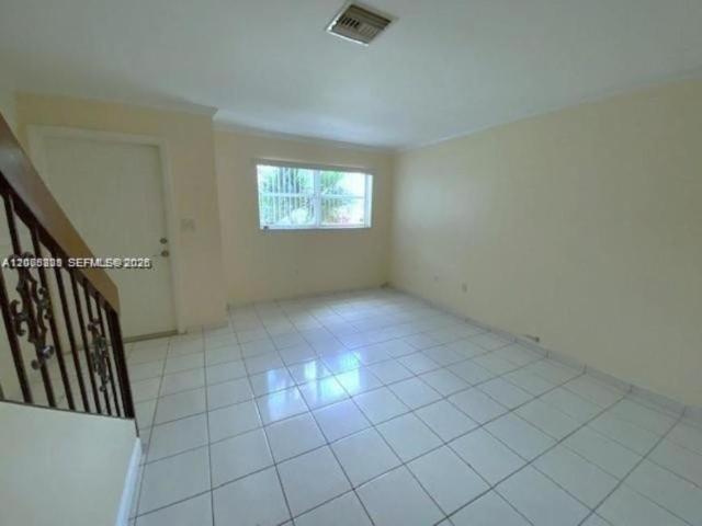 2 bedroom, Miami FL 33183 106220723